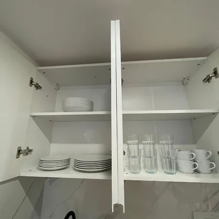 Cozy At Park & Near Center